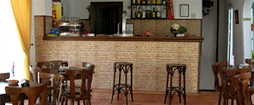 Hotel Cortijo Los Gallos Chiclana de la Frontera Exteriör bild