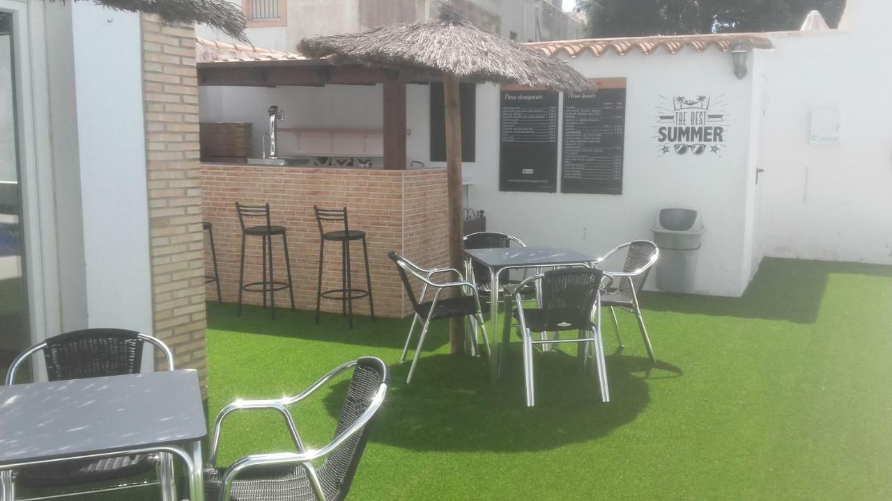 Hotel Cortijo Los Gallos Chiclana de la Frontera Exteriör bild